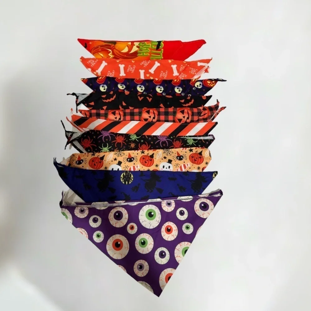 SANWUTA  Halloween Dog triangle Bandanas set of 10 Halloween print size XL